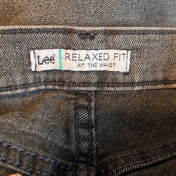 Lee Women's Black Classic Relaxed Fit Stretch Dark Wash Ankle Jeans - Picture 5 of 6